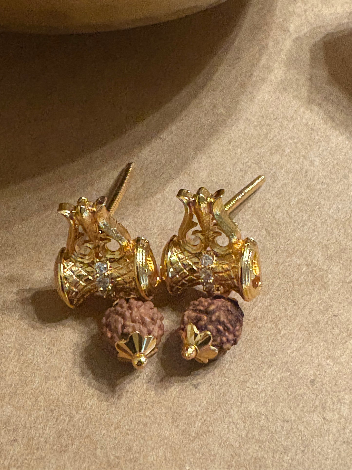 Rudraksha Dmaru Earrings